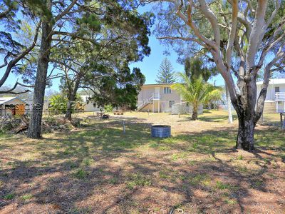 80 Esplanade, Woodgate