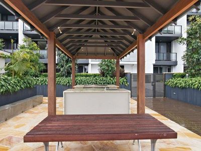 617 / 5 O'Dea Avenue, Zetland