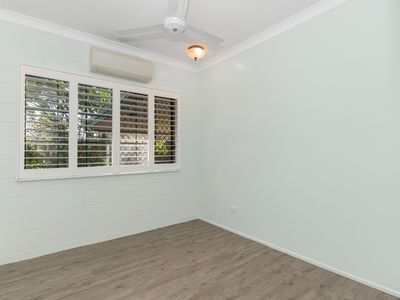 2 Tiffany Court, Rasmussen