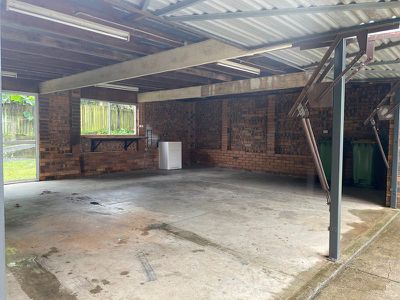 2 Marlane Court, Springwood