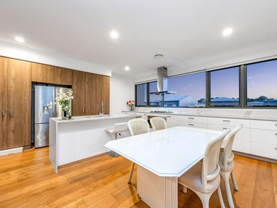 19 / 1 Lyra Avenue, Hope Island