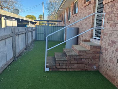 2 / 22 Barton Street, Parkes