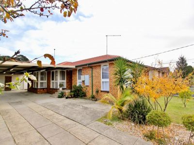 24 Miranda Close, Clayton South