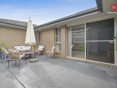 10 Stanley Avenue, Middleton Grange