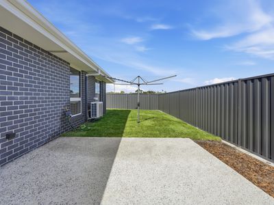 1 / 10 Pimelea Close, George Town