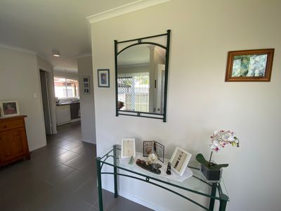 24 Cassandra Crescent, Urangan
