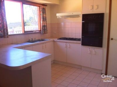 2 Rosalie Court, Hampton Park