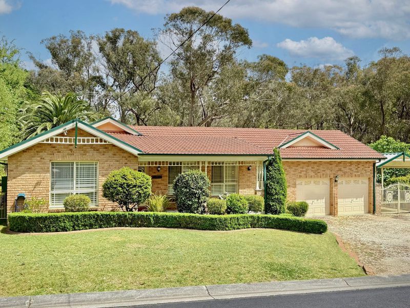 2A Anderson Avenue, Bullaburra