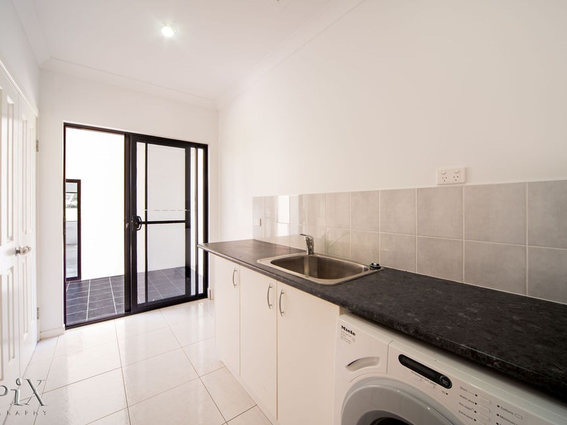 168 Hydeaway Bay Drive, Cape Gloucester