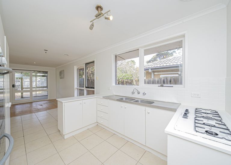 6 Primula Close, Bundoora