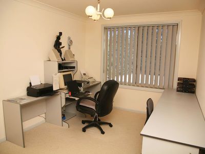 17L Harefield Road, Dubbo