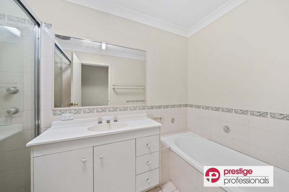 11 Gracemere Court, Wattle Grove