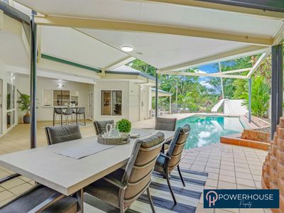 277-279 Toogood Rd, Bayview Heights