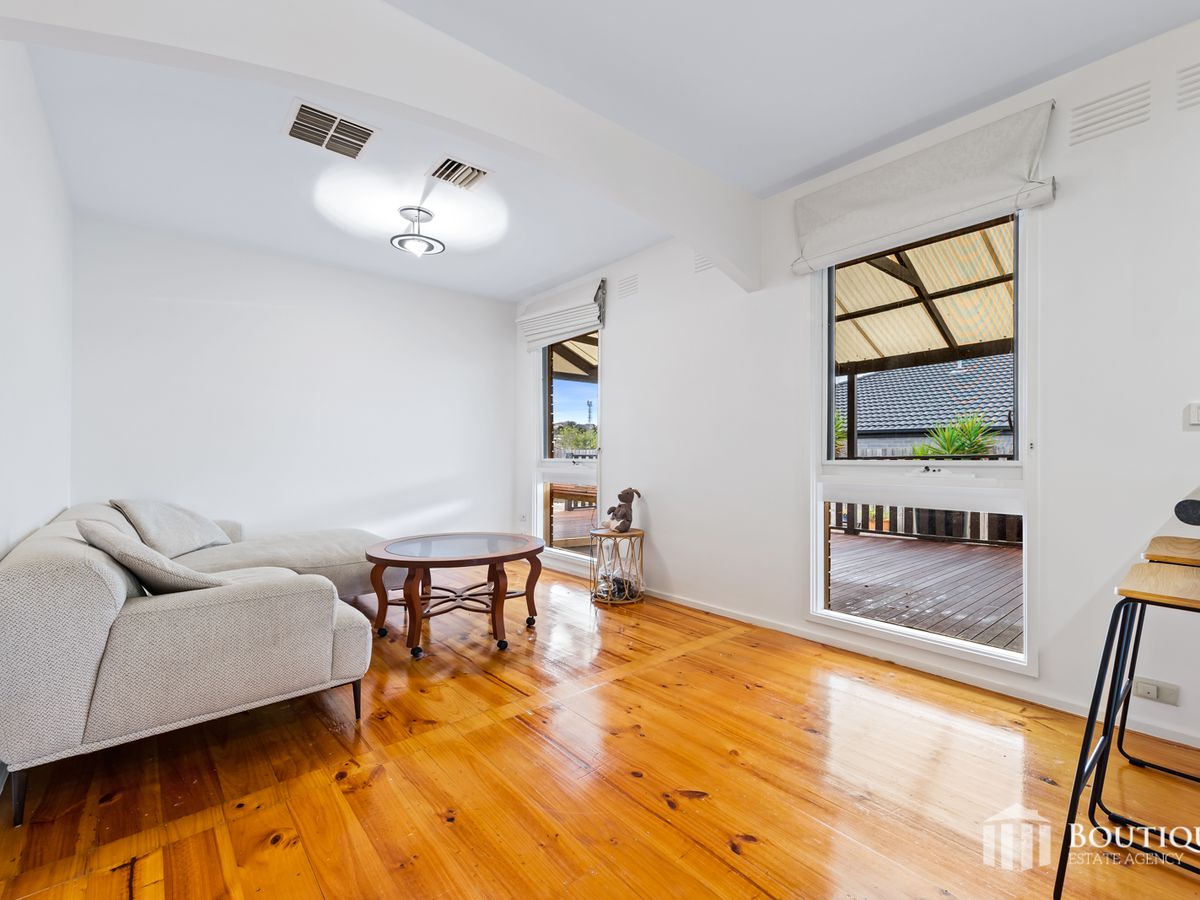 19 Fernbank Crescent, Mulgrave