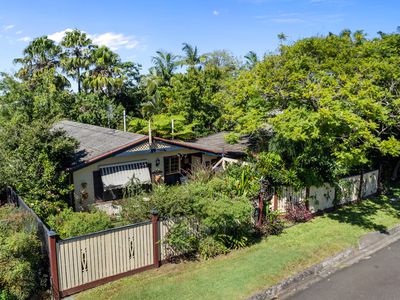 7 Hibiscus Avenue, Mooloolaba