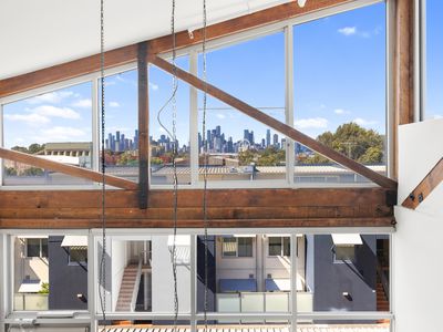 8 / 5 Saltriver Place, Footscray