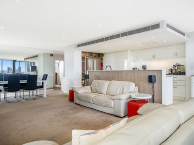 1303 / 19 The Circus, Burswood