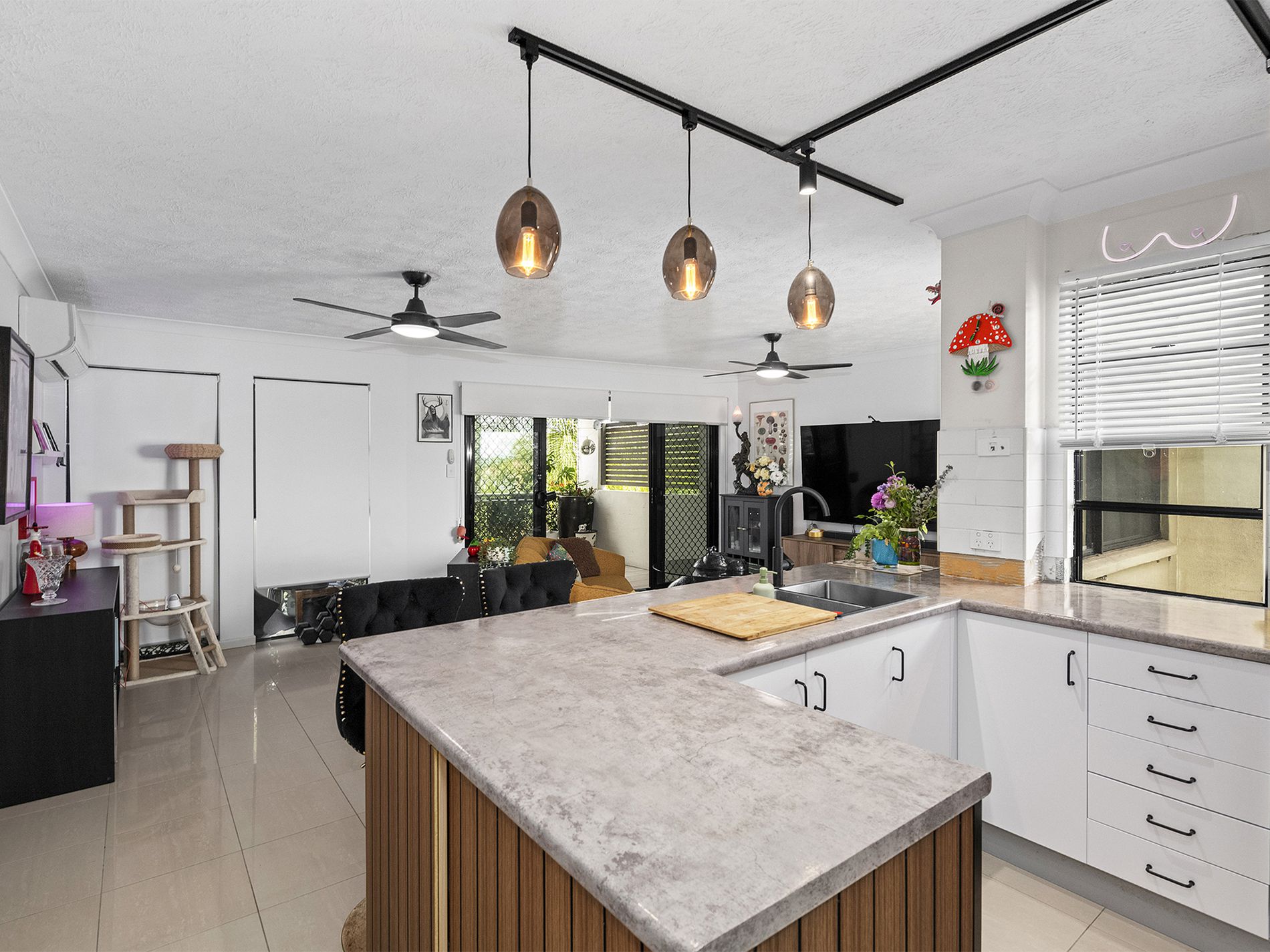 4 / 415 Sandgate Road, Albion