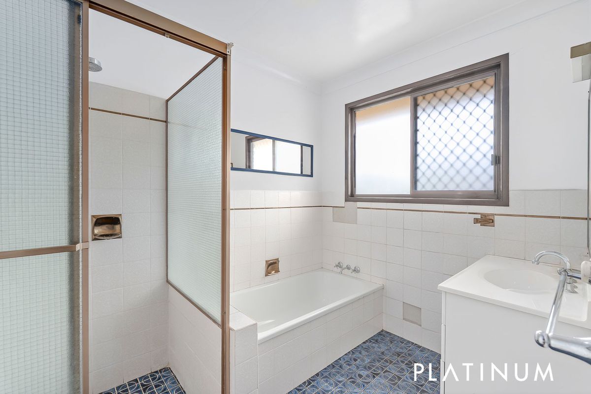 10 Barklya Place, Palm Beach