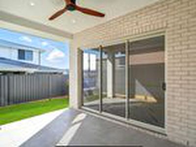 200A  Crown Street(Grantham Farm) , Riverstone