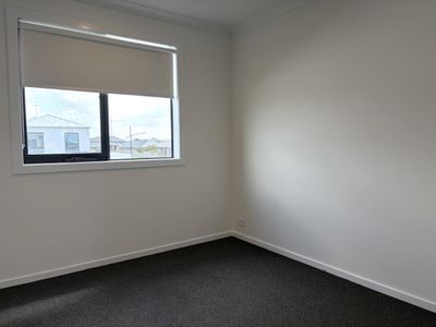 4 Prosecco Vista, Fraser Rise