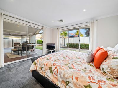 6 Wisely Court, Aubin Grove