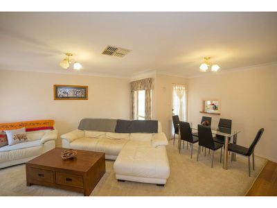 14 Catchpole Close, Dubbo