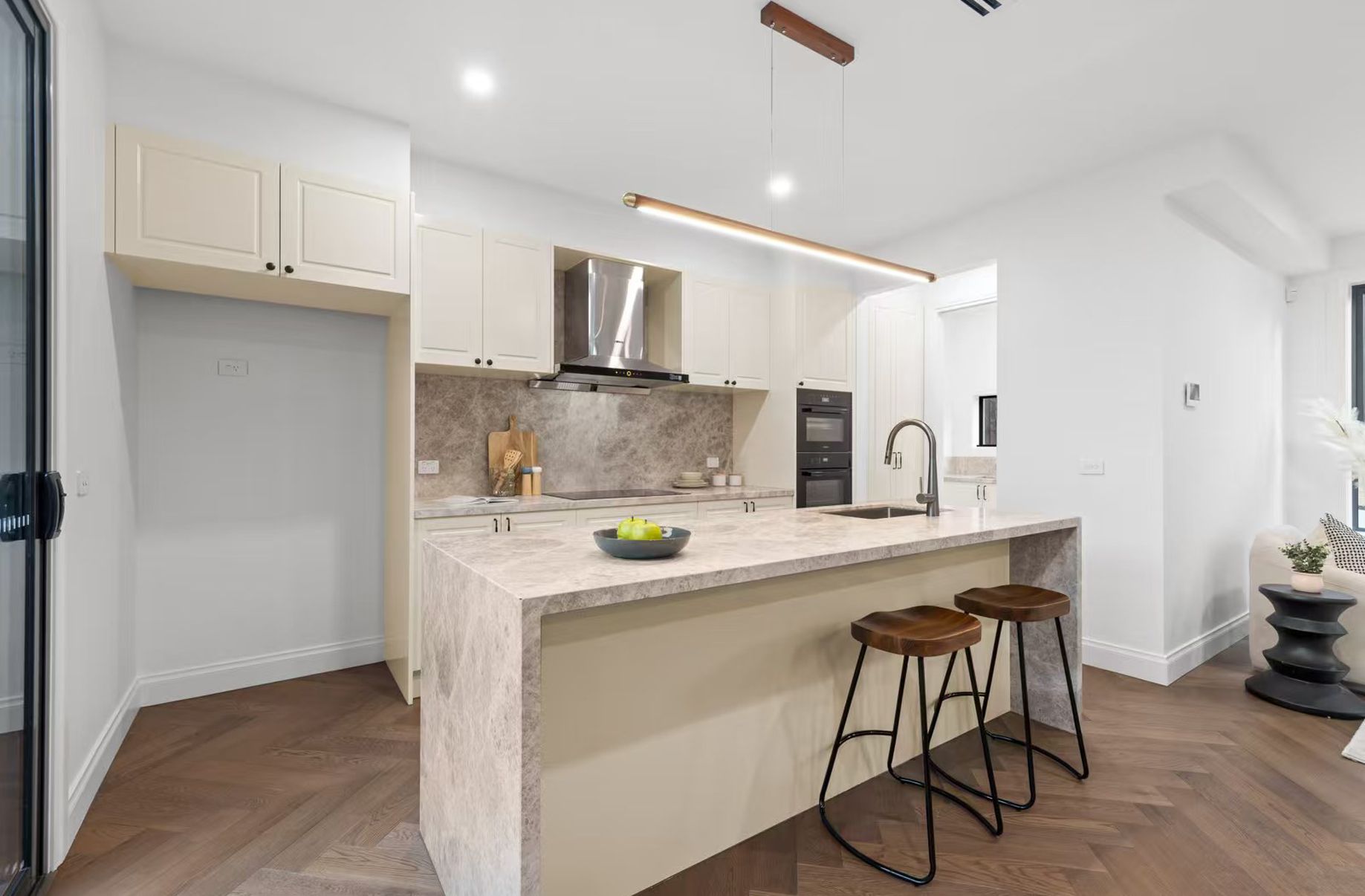 1-3 / 32 Cumming Street, Burwood