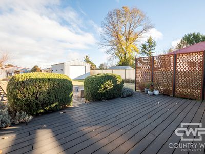 10 Tenterden Street, Guyra