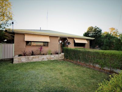 19 Redbank Rd, Seymour