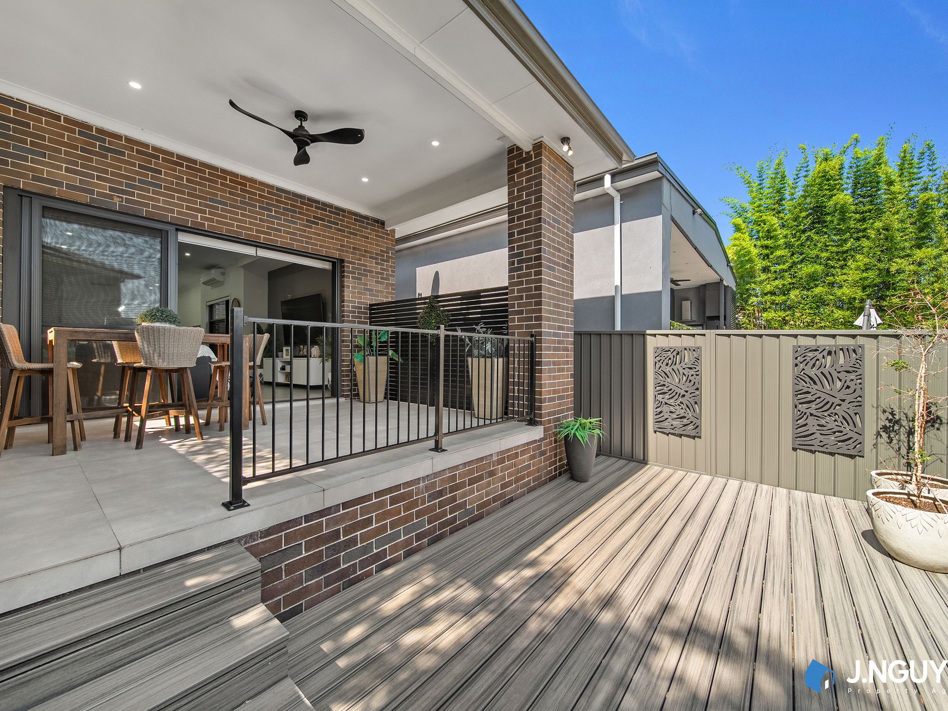102 & 102a Kalang Road, Edensor Park