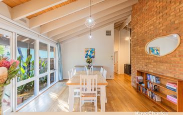 2 Young Street, Beaconsfield Upper