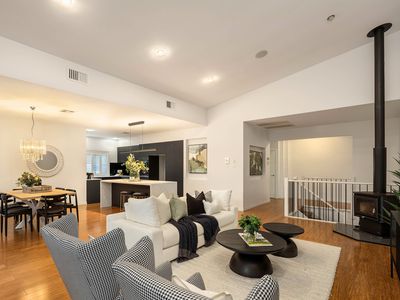 6 Scenery Court, Brookwater