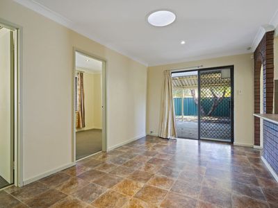 22 Ryland Road, Kelmscott