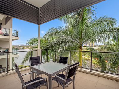 A2 / 9 Moores Crescent, Varsity Lakes