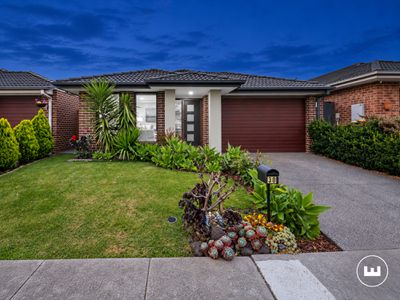 30 Meadows Drive, Officer