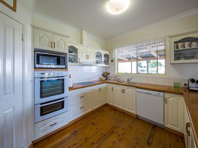 42 Macaulay Drive, Kingaroy