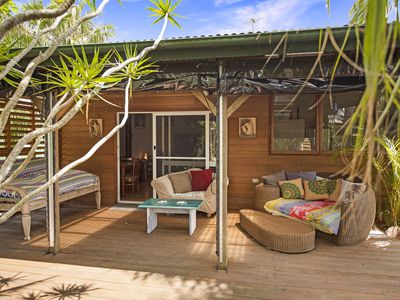 76 Princes Highway, Lake Tabourie