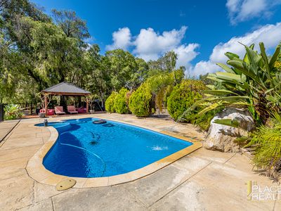 33 Raywood Road, Bouvard