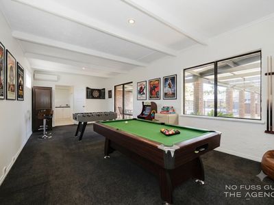 8 Dillenia Way, Greenwood