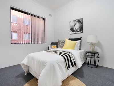 1 / 30 High Street, Carlton