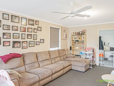 21 Felstead Avenue, Horsham