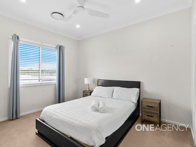 27 Seagrass Avenue, Vincentia