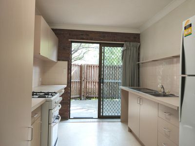 4 / 132 Sir Fred Schonell Drive, St Lucia
