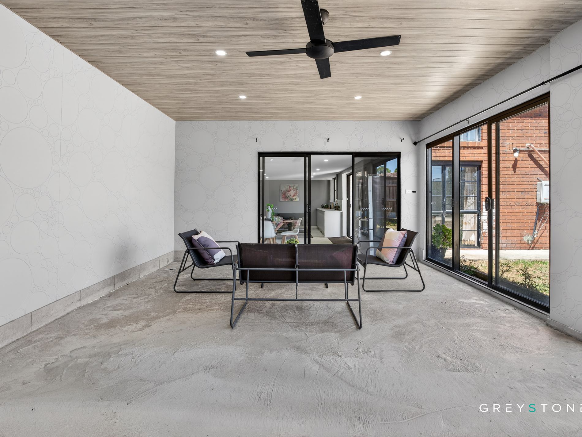 8 St John Place, Melton West