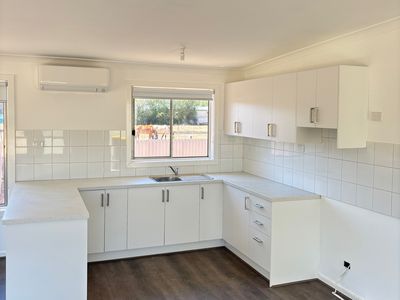 24 / 31 High St, Seymour