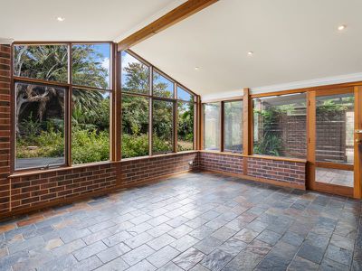 2 Boyd Crescent , West Lakes Shore