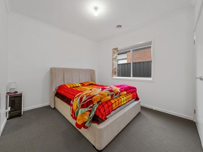 61 Abbeygate Drive, Werribee