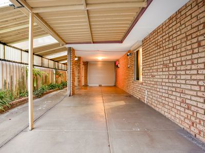 19 Conway Loop, Waikiki