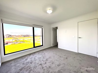 15 Ogawa Walk, Tarneit